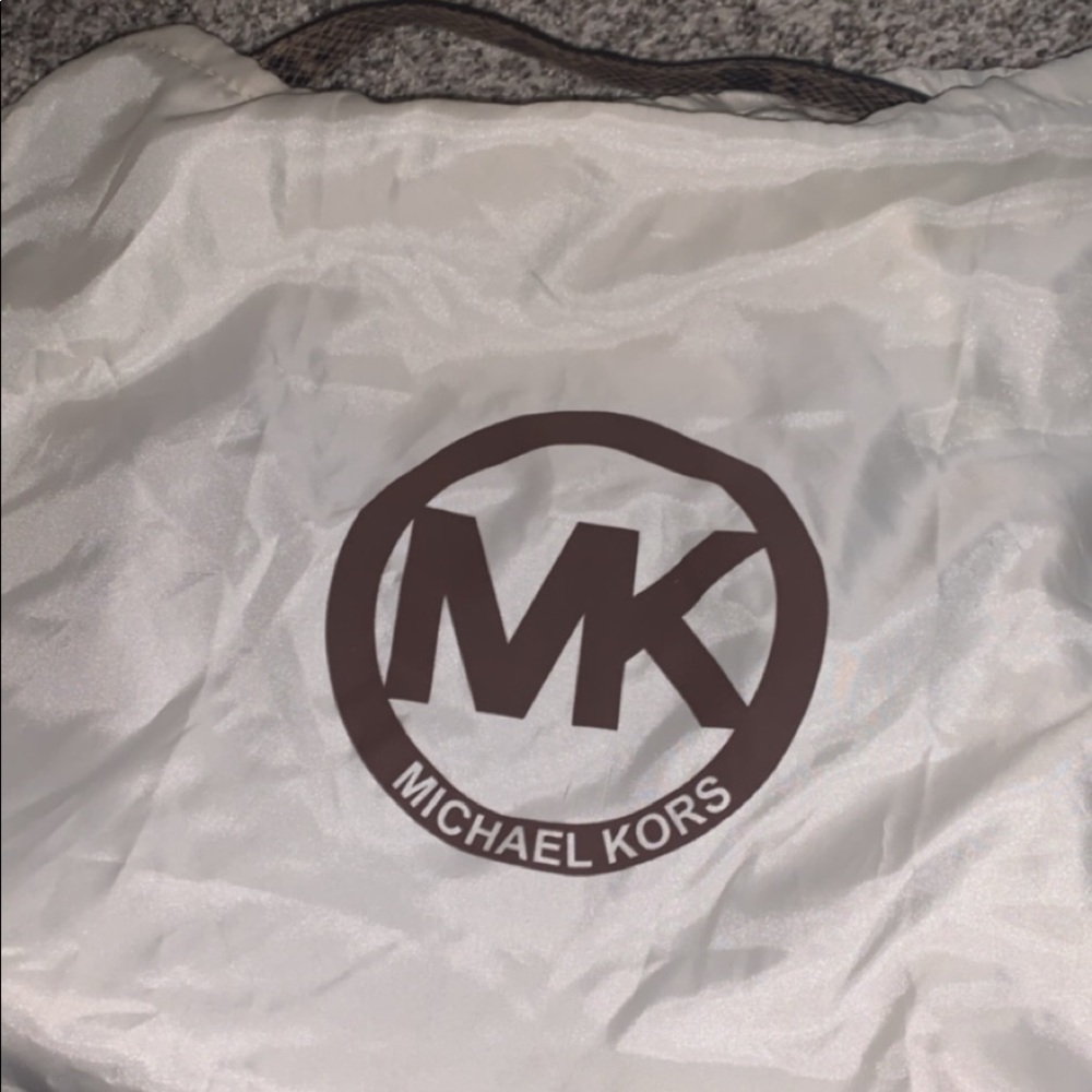 Michael Kors python purse - Picture 3 of 3